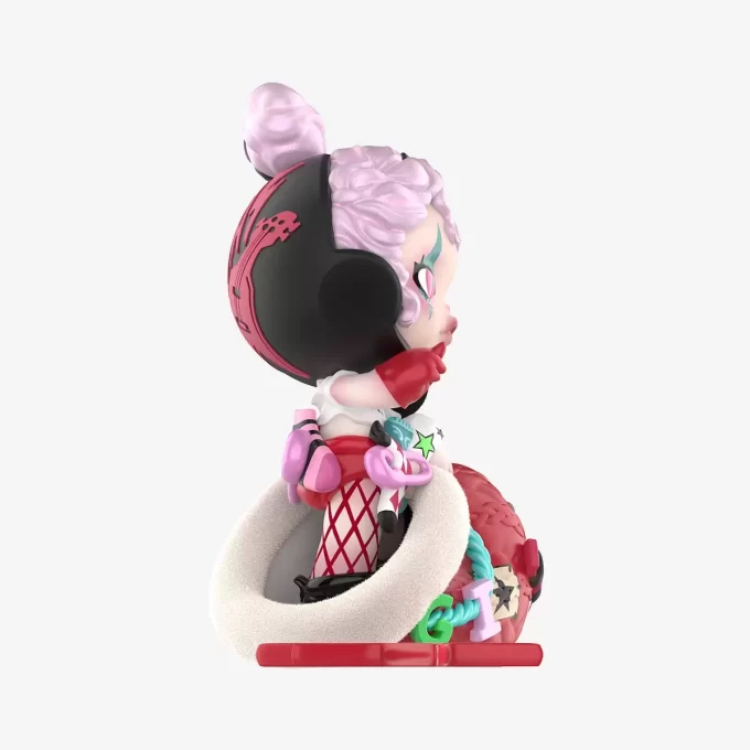 SKULLPANDA The Stocking Surprise Figure